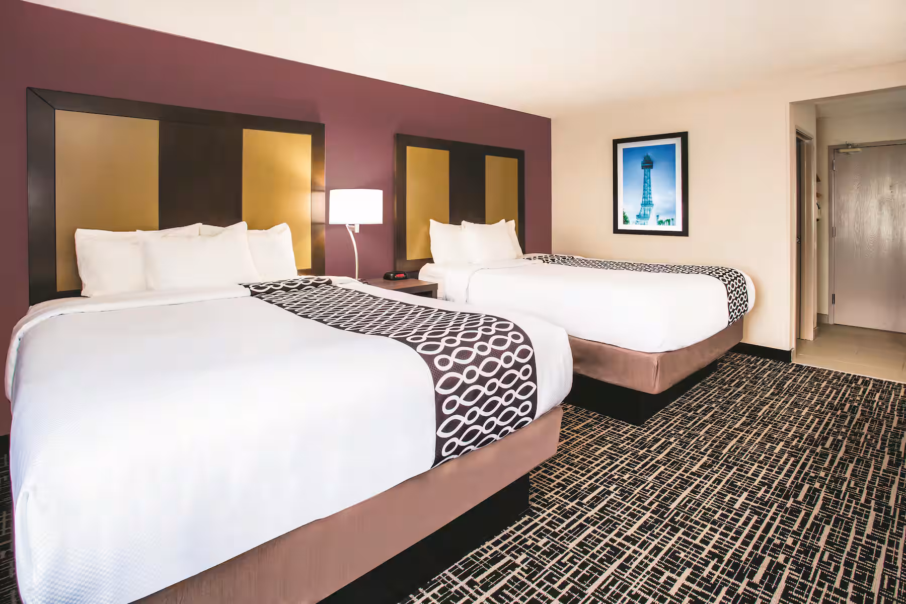 Guest room with two beds at La Quinta Inn & Suites by Wyndham Cincinnati NE - Mason